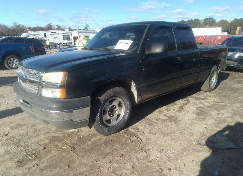 Photo 2 of 2004 Chevrolet Silverado 1500 LS (VIN 2GCEC19T141266962)