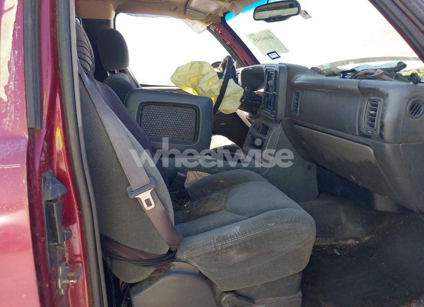 Photo 5 of 2004 Chevrolet Silverado 1500 LS (VIN 2GCEC19T141346195)