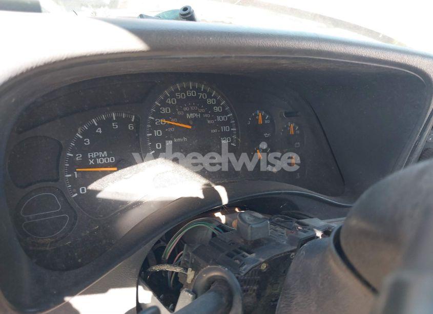 Photo 7 of 2004 Chevrolet Silverado 1500 LS (VIN 2GCEC19T141346195)