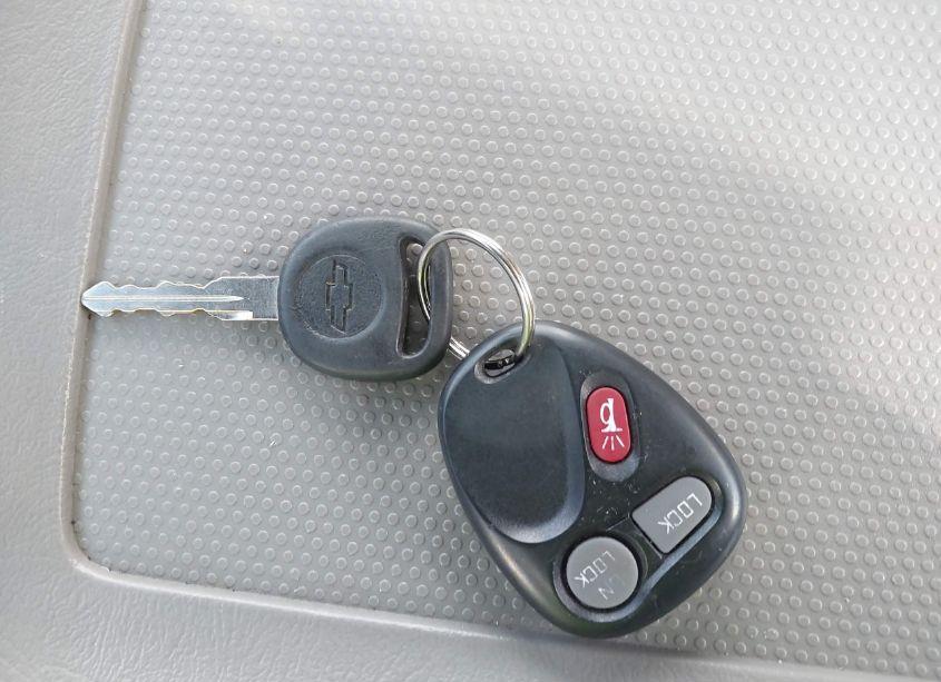 Photo 11 of 2000 Chevrolet Silverado 1500 LT (VIN 2GCEC19T1Y1216522)