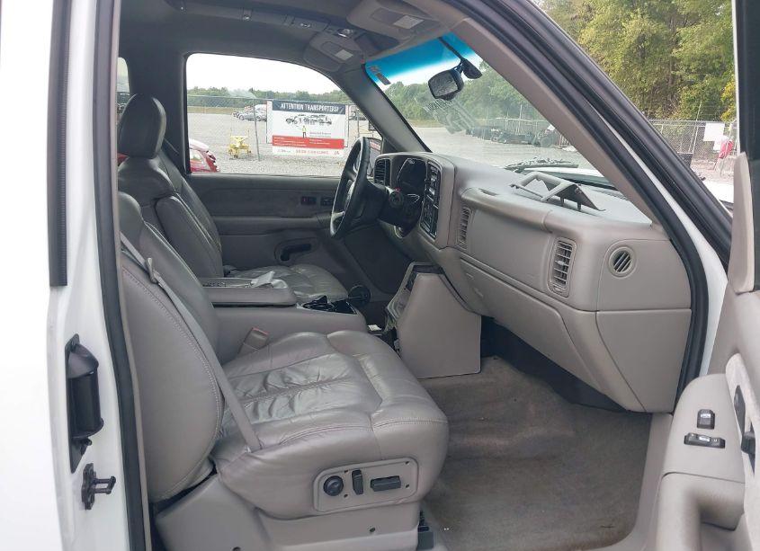 Photo 5 of 2000 Chevrolet Silverado 1500 LT (VIN 2GCEC19T1Y1216522)