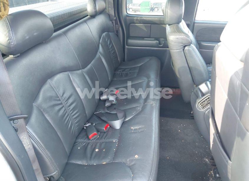 Photo 8 of 2000 Chevrolet Silverado 1500 LT (VIN 2GCEC19T1Y1407597)