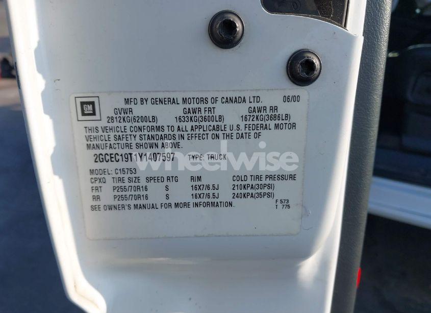 Photo 9 of 2000 Chevrolet Silverado 1500 LT (VIN 2GCEC19T1Y1407597)