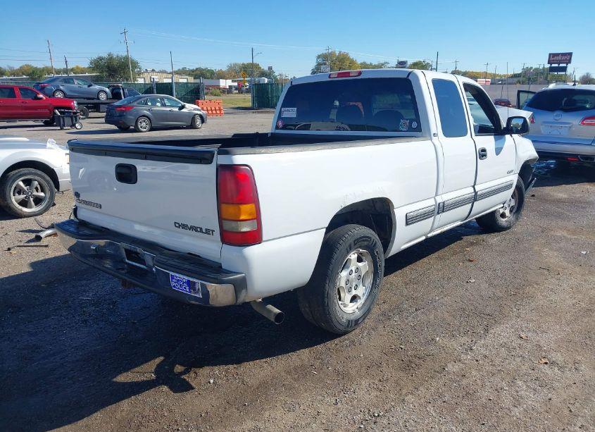 Photo 4 of 2001 Chevrolet Silverado 1500 LS (VIN 2GCEC19T211191961)