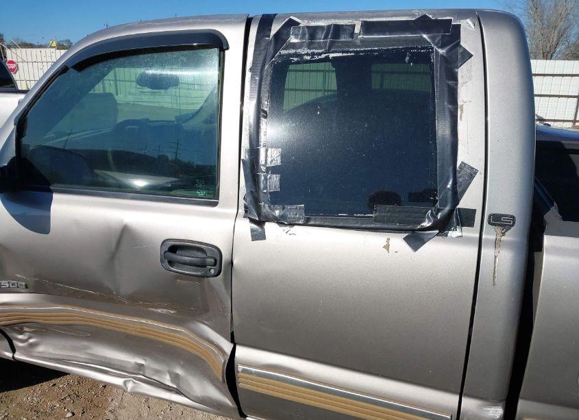 Photo 15 of 2001 Chevrolet Silverado 1500 LS (VIN 2GCEC19T211224733)