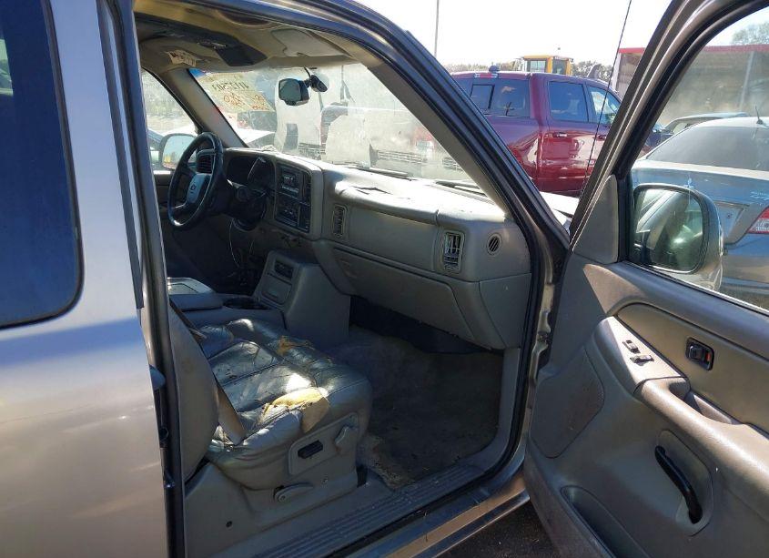 Photo 5 of 2001 Chevrolet Silverado 1500 LS (VIN 2GCEC19T211224733)