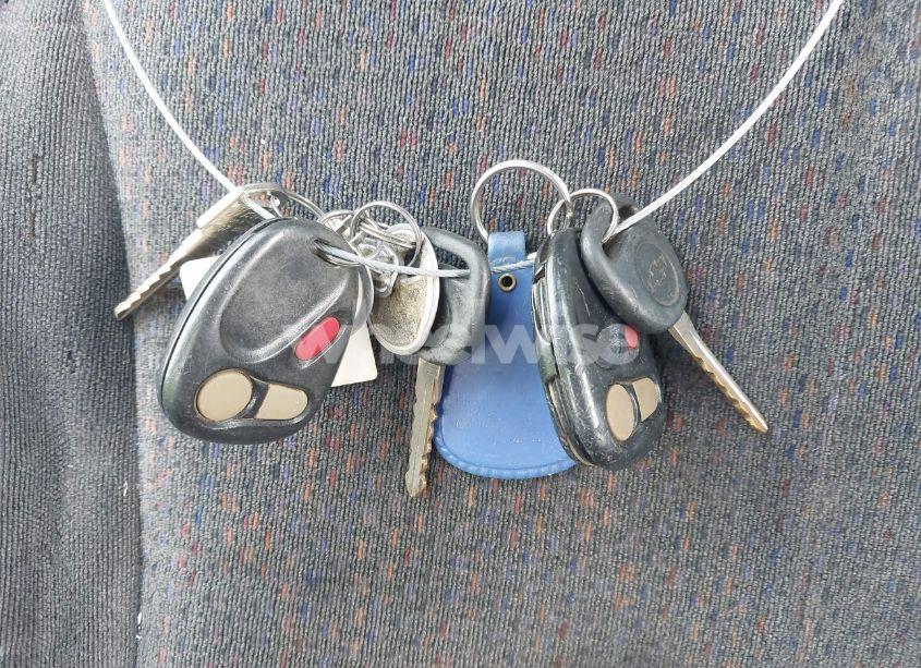 Photo 11 of 2001 Chevrolet Silverado 1500 LS (VIN 2GCEC19T211298296)