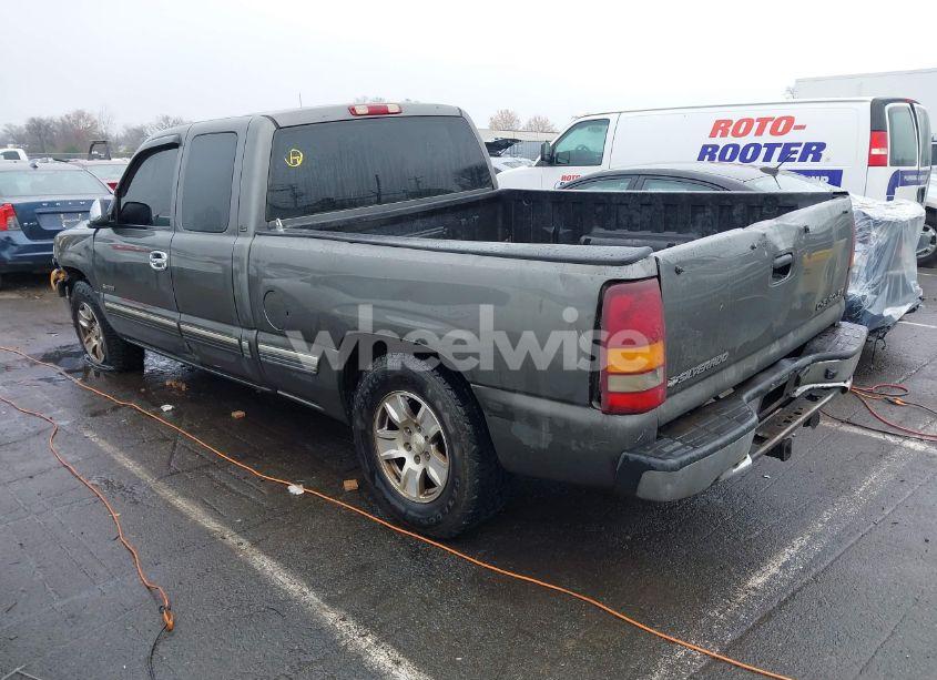 Photo 3 of 2002 Chevrolet Silverado 1500 LS (VIN 2GCEC19T221112323)