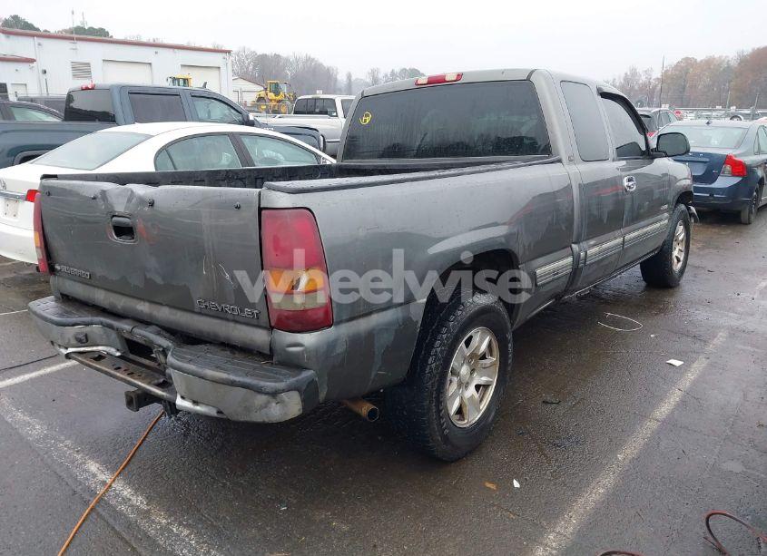 Photo 4 of 2002 Chevrolet Silverado 1500 LS (VIN 2GCEC19T221112323)
