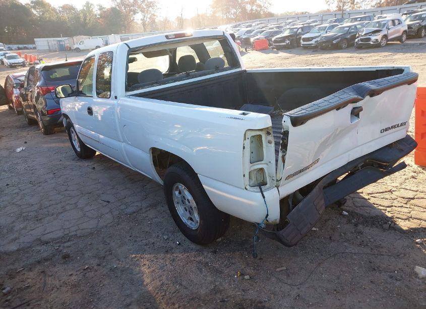 Photo 3 of 2004 Chevrolet Silverado 1500 LS (VIN 2GCEC19T241384809)