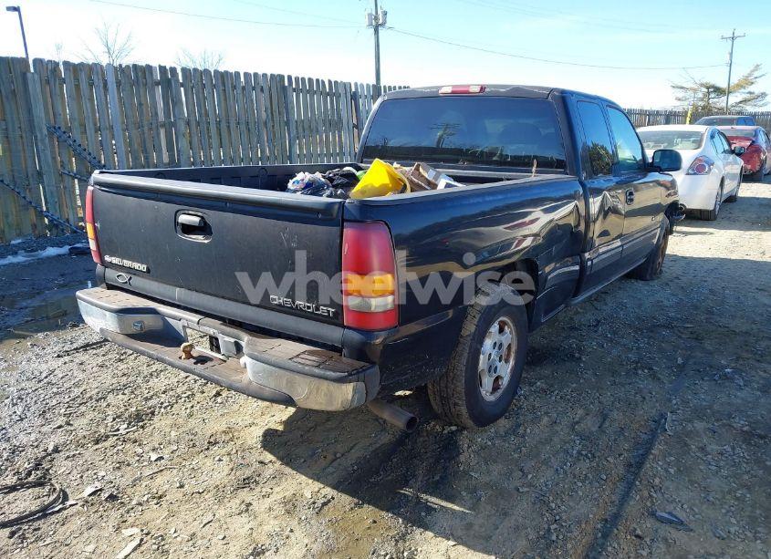 Photo 4 of 2000 Chevrolet Silverado 1500 LS (VIN 2GCEC19T2Y1299510)