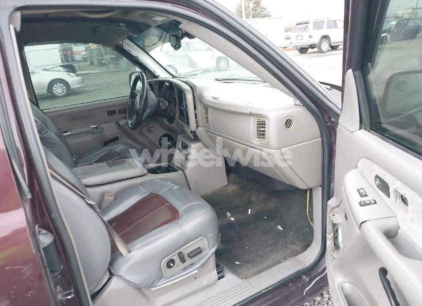 Photo 5 of 2000 Chevrolet Silverado 1500 LT (VIN 2GCEC19T2Y1345952)