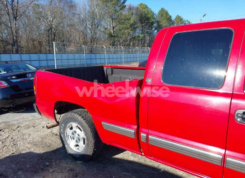 Photo 6 of 2000 Chevrolet Silverado 1500 LS (VIN 2GCEC19T2Y1353016)