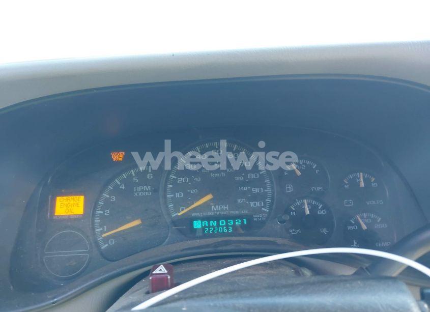 Photo 7 of 2000 Chevrolet Silverado 1500 LS (VIN 2GCEC19T2Y1353016)