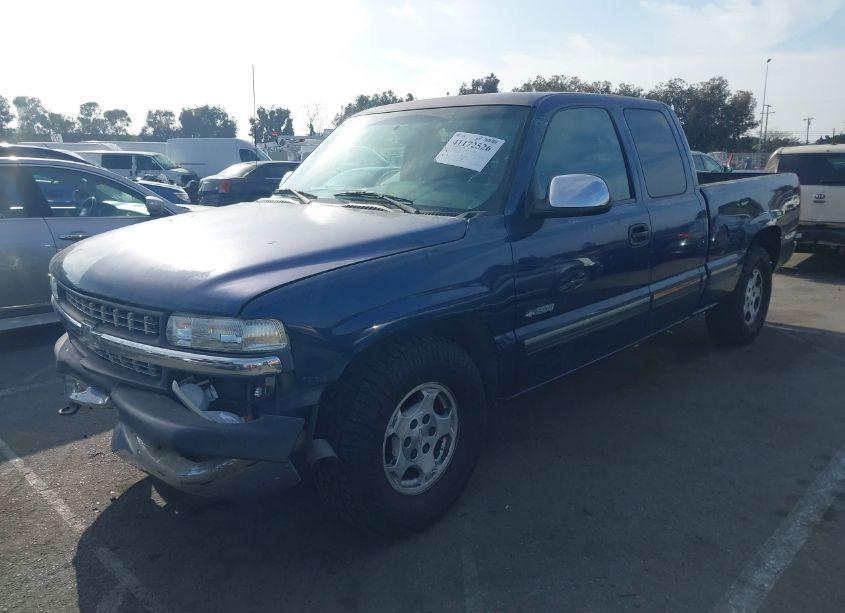 Photo 2 of 2001 Chevrolet Silverado 1500 LS (VIN 2GCEC19T311110305)