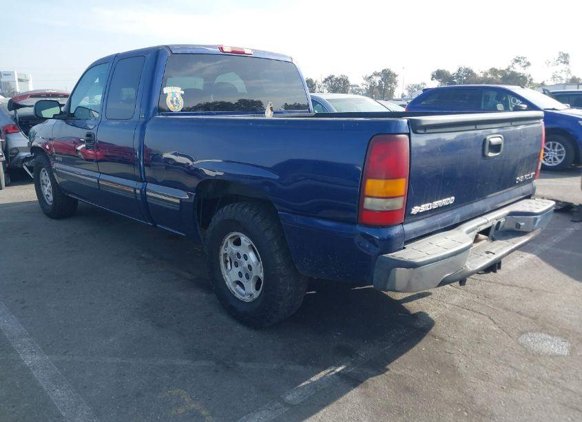 Photo 3 of 2001 Chevrolet Silverado 1500 LS (VIN 2GCEC19T311110305)