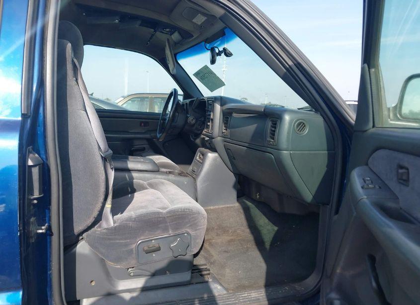 Photo 5 of 2001 Chevrolet Silverado 1500 LS (VIN 2GCEC19T311110305)