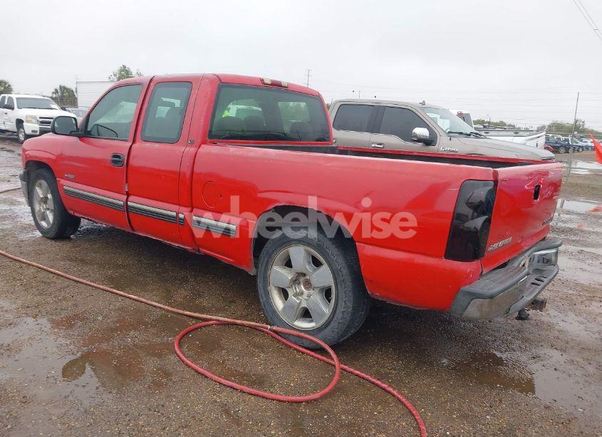 Photo 3 of 2001 Chevrolet Silverado 1500 LS (VIN 2GCEC19T311169872)