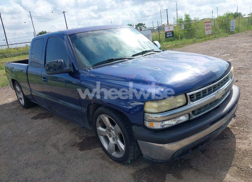 2001 Chevrolet Silverado 1500 LS (VIN 2GCEC19T311265131) main photo