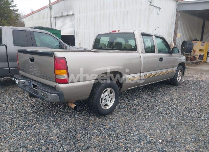 Photo 4 of 2001 Chevrolet Silverado 1500 LS (VIN 2GCEC19T311407574)