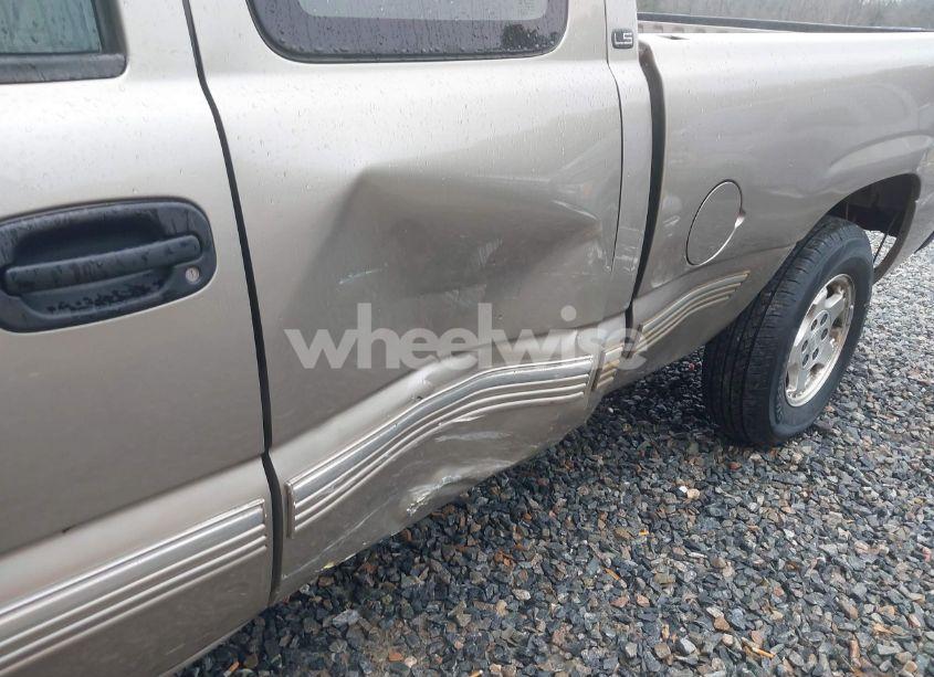 Photo 6 of 2001 Chevrolet Silverado 1500 LS (VIN 2GCEC19T311407574)