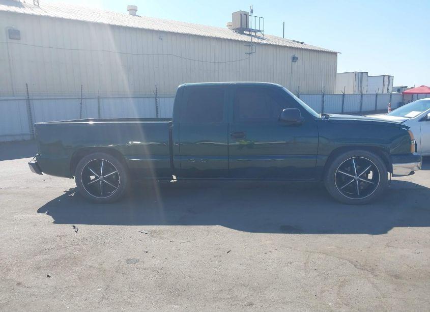 Photo 13 of 2004 Chevrolet Silverado 1500 LS (VIN 2GCEC19T341186305)