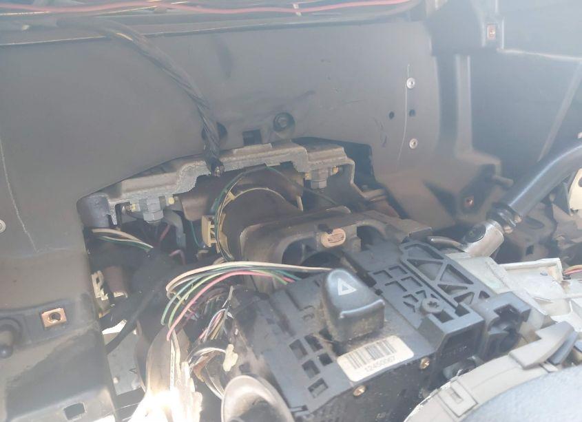 Photo 15 of 2004 Chevrolet Silverado 1500 LS (VIN 2GCEC19T341186305)