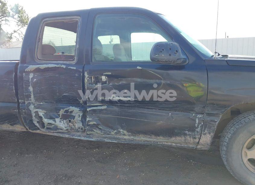 Photo 14 of 2004 Chevrolet Silverado 1500 LS (VIN 2GCEC19T341282029)