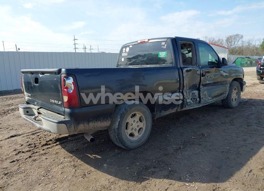 Photo 4 of 2004 Chevrolet Silverado 1500 LS (VIN 2GCEC19T341282029)