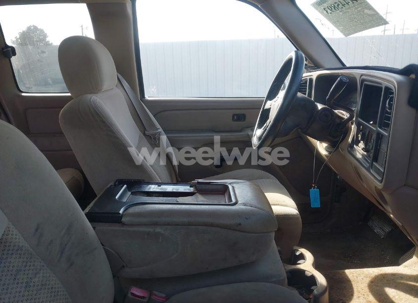 Photo 5 of 2004 Chevrolet Silverado 1500 LS (VIN 2GCEC19T341282029)