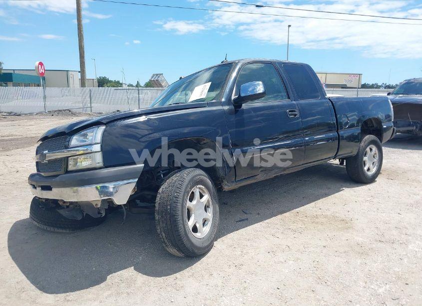 Photo 2 of 2005 Chevrolet Silverado 1500 LS (VIN 2GCEC19T351295848)