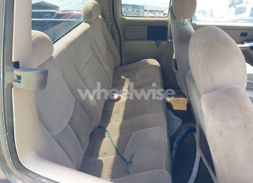 Photo 8 of 2005 Chevrolet Silverado 1500 LS (VIN 2GCEC19T351295848)