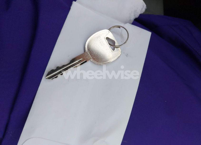 Photo 11 of 2000 Chevrolet Silverado 1500 LS (VIN 2GCEC19T3Y1220961)