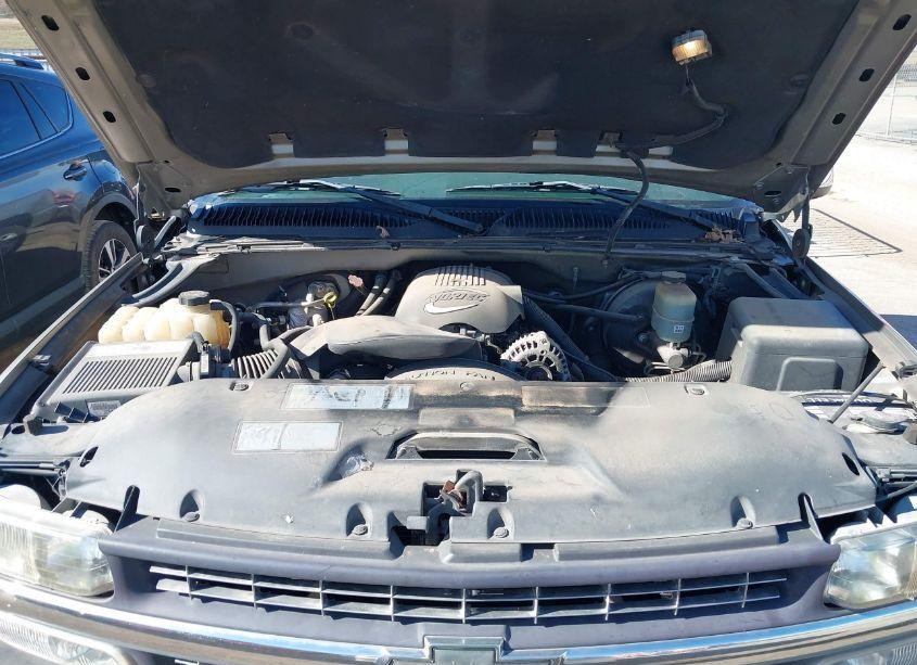 Photo 10 of 2002 Chevrolet Silverado 1500 LS (VIN 2GCEC19T421140821)