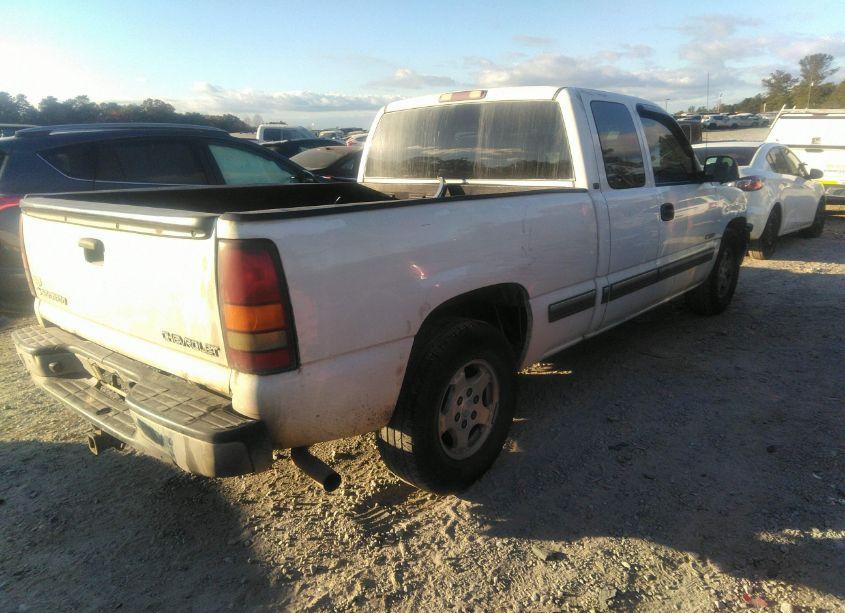 Photo 4 of 2002 Chevrolet Silverado 1500 LS (VIN 2GCEC19T421279086)
