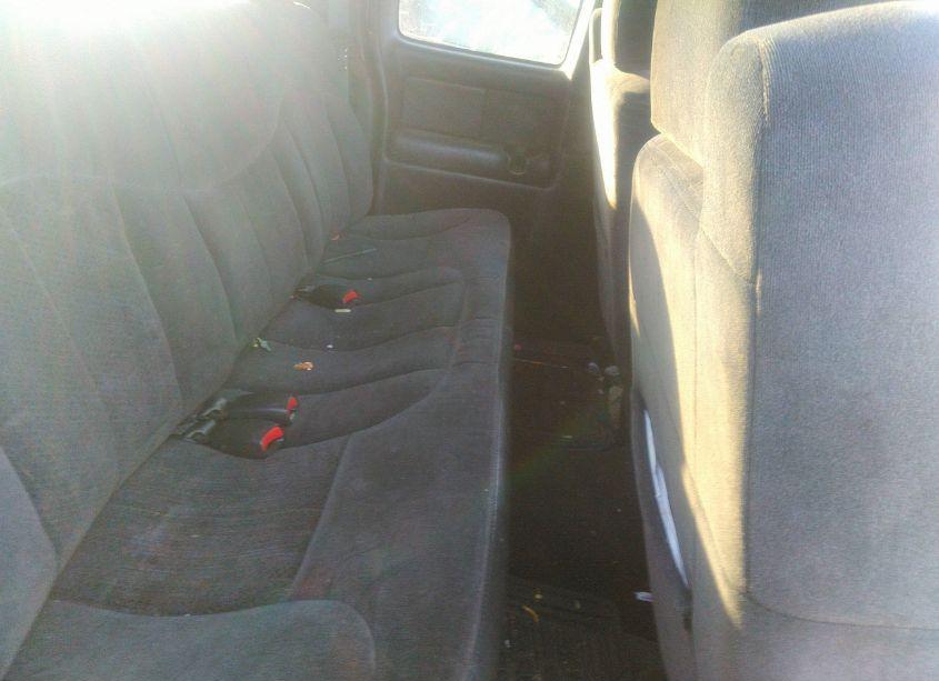 Photo 8 of 2002 Chevrolet Silverado 1500 LS (VIN 2GCEC19T421279086)