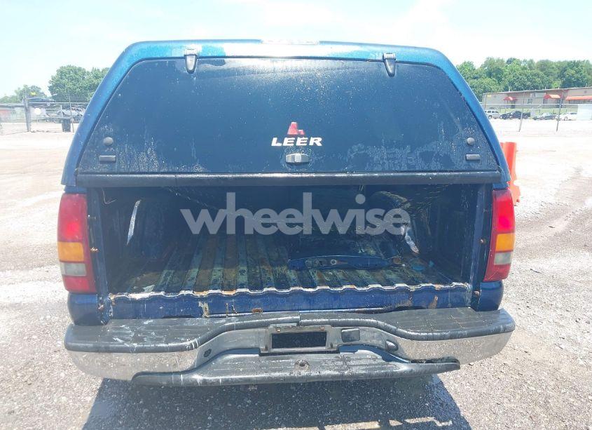 Photo 6 of 2002 Chevrolet Silverado 1500 LS (VIN 2GCEC19T421315911)