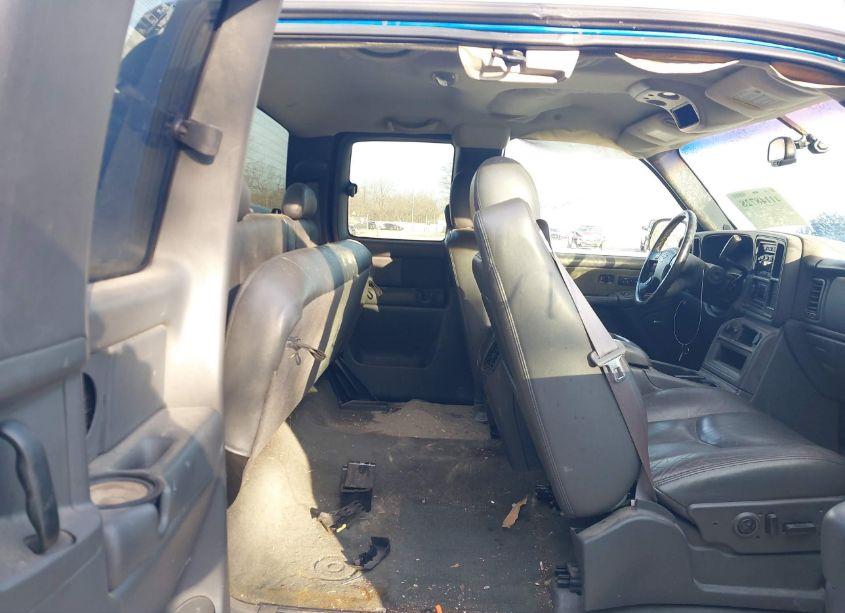 Photo 8 of 2003 Chevrolet Silverado 1500 LT (VIN 2GCEC19T431130873)