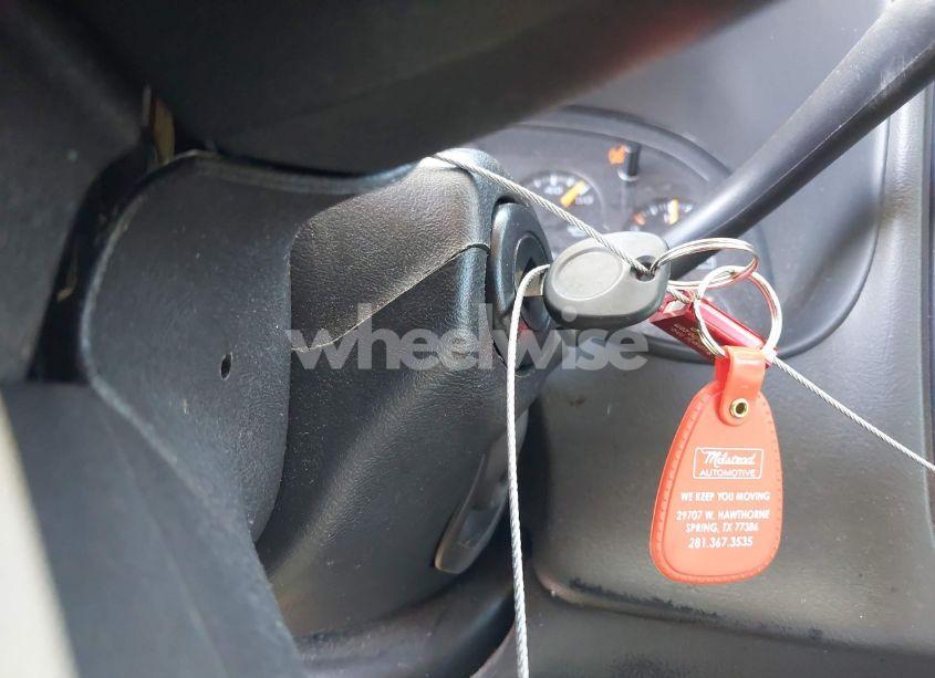 Photo 11 of 2003 Chevrolet Silverado 1500 LT (VIN 2GCEC19T431177613)