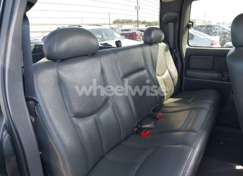 Photo 8 of 2003 Chevrolet Silverado 1500 LT (VIN 2GCEC19T431177613)