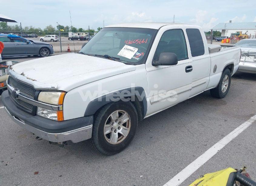 Photo 2 of 2004 Chevrolet Silverado 1500 LS (VIN 2GCEC19T441157394)