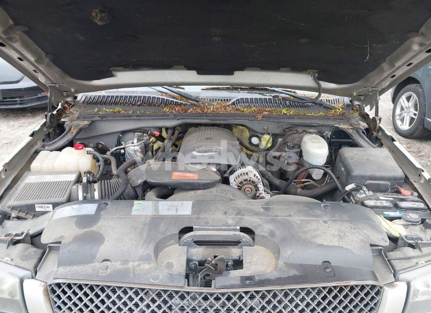 Photo 10 of 2004 Chevrolet Silverado 1500 LS (VIN 2GCEC19T441176768)