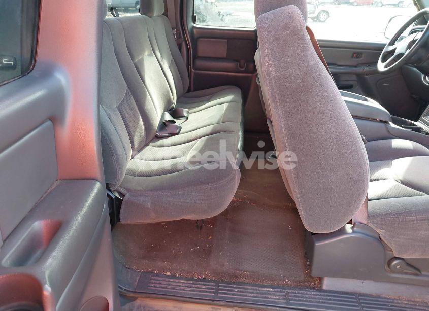 Photo 8 of 2004 Chevrolet Silverado 1500 LS (VIN 2GCEC19T441204973)