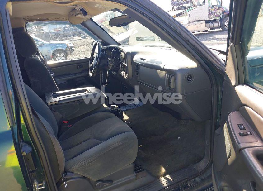 Photo 5 of 2004 Chevrolet Silverado 1500 LS (VIN 2GCEC19T441315295)