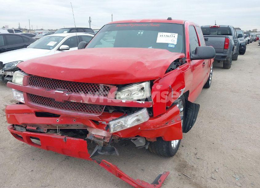 Photo 2 of 2005 Chevrolet Silverado 1500 LS (VIN 2GCEC19T451140502)