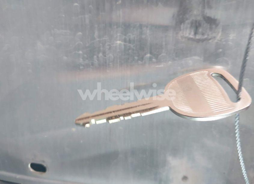 Photo 11 of 1999 Chevrolet Silverado 1500 LS (VIN 2GCEC19T4X1197690)