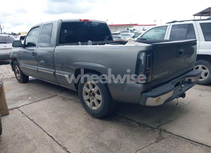 Photo 3 of 1999 Chevrolet Silverado 1500 LS (VIN 2GCEC19T4X1197690)