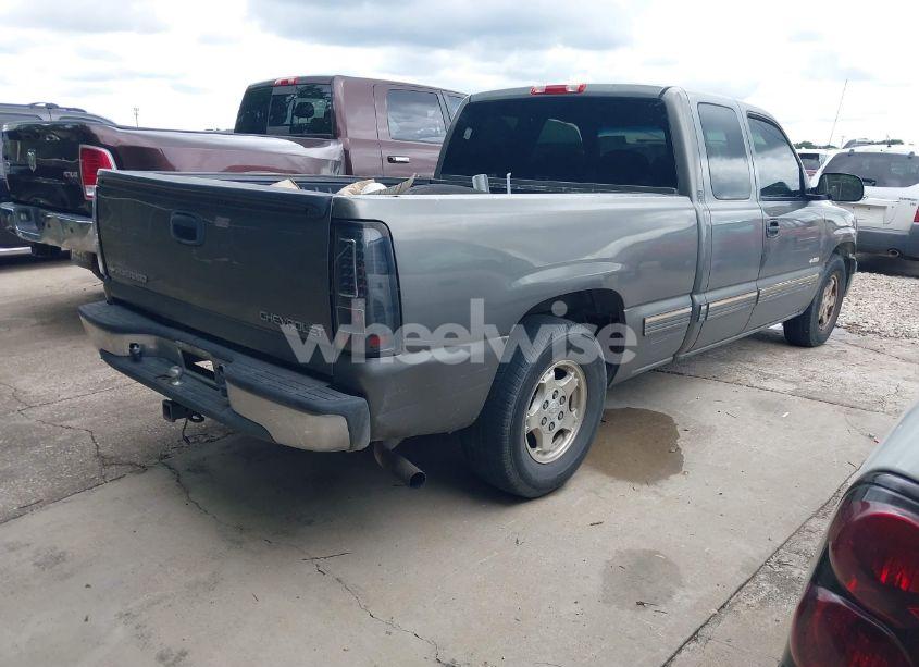 Photo 4 of 1999 Chevrolet Silverado 1500 LS (VIN 2GCEC19T4X1197690)