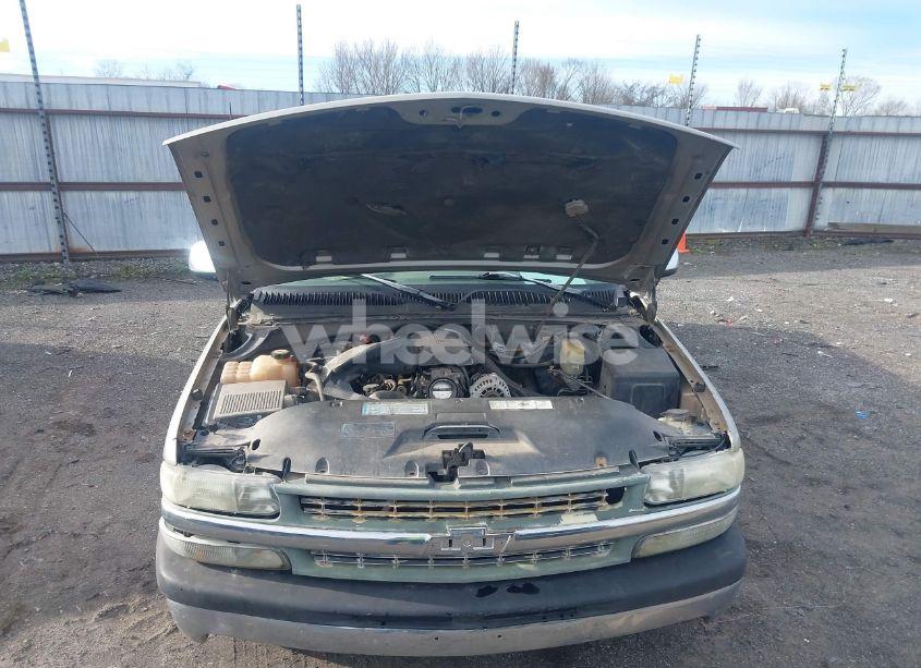 Photo 10 of 2000 Chevrolet Silverado 1500 LS (VIN 2GCEC19T4Y1217633)