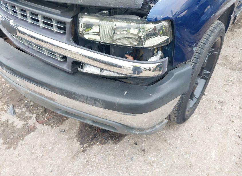 Photo 6 of 2000 Chevrolet Silverado 1500 LS (VIN 2GCEC19T4Y1404273)